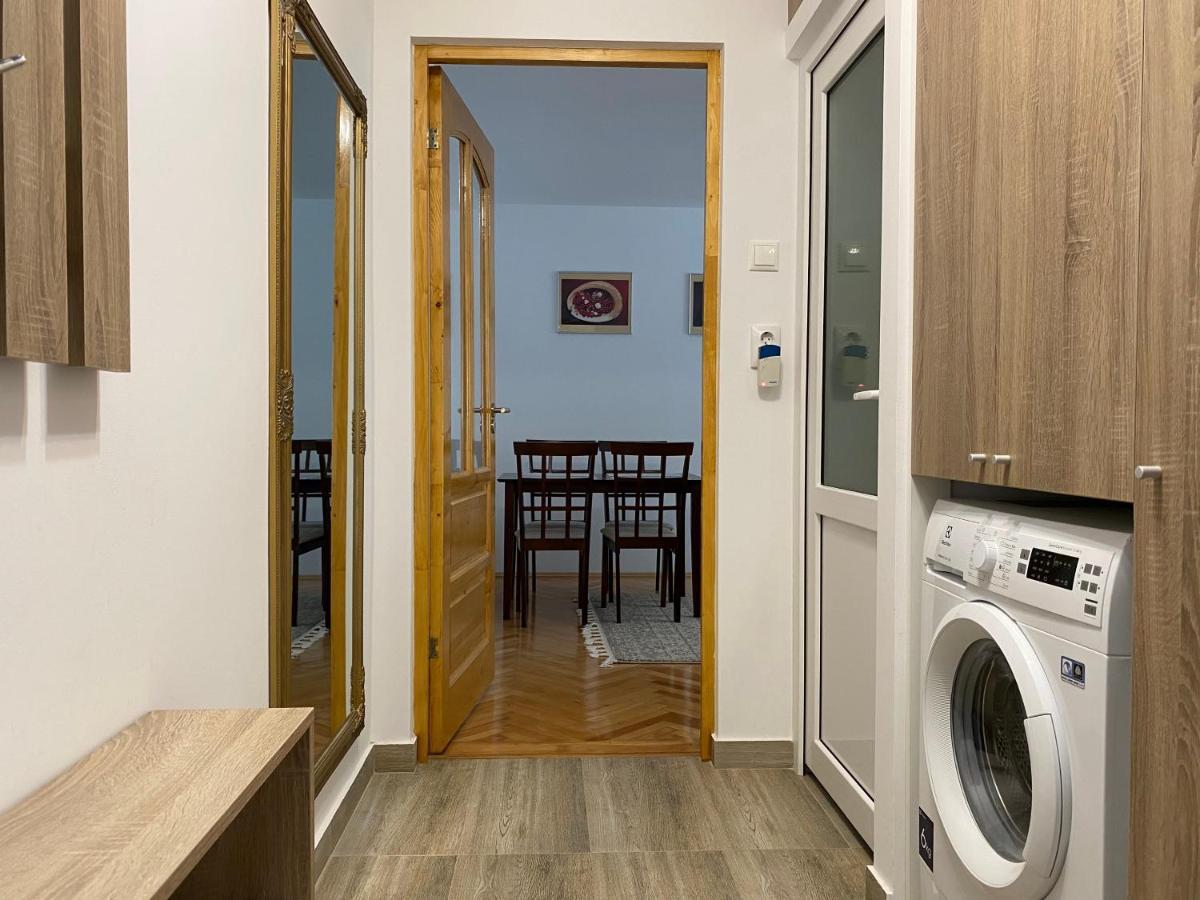 Home Away - Chic And Cozy Apartment Constanta Bagian luar foto