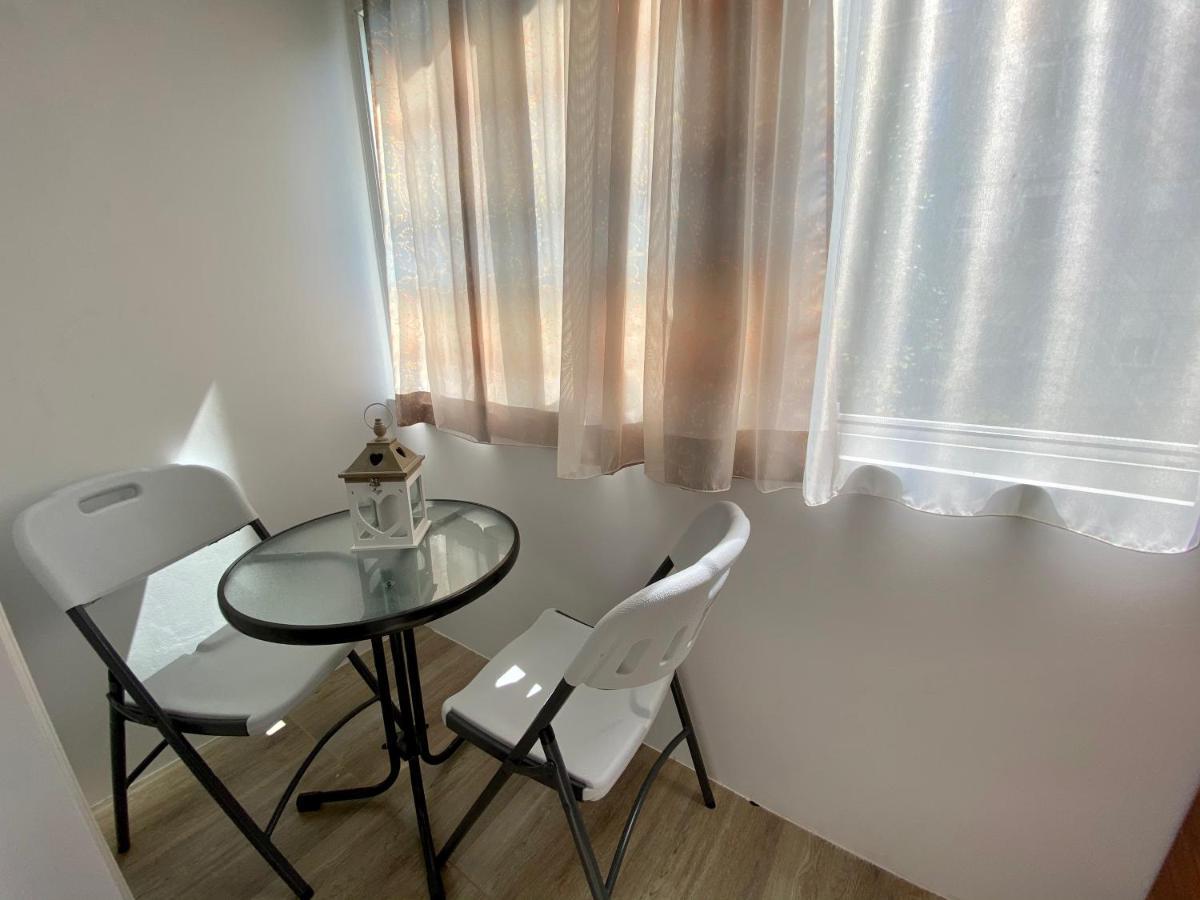 Home Away - Chic And Cozy Apartment Constanta Bagian luar foto